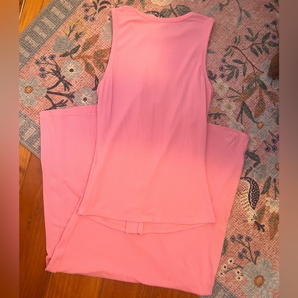 Pink Set - Picture 2 of 3